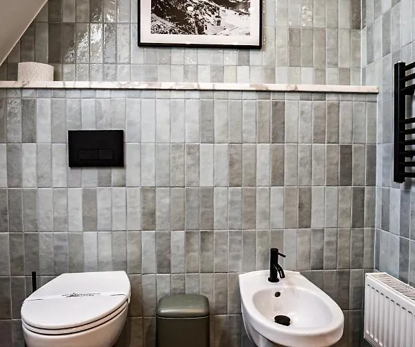 فيلة Visitzakopane - House زاكوباني